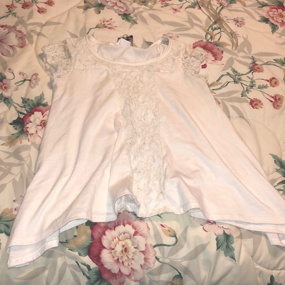 pretty White 2 tween shirt